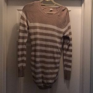 Old Navy Maternity Sweater